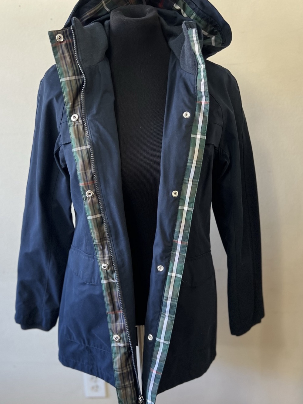 Pendleton Women's Plaid-Lined Rain Jacket Blue & Green Medium